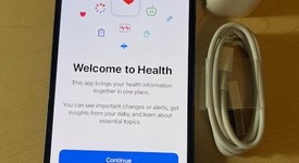 Mint
													Apple iPhone 12 - Unlocked, Black, 64 GB, A2172, photo 2 of 9