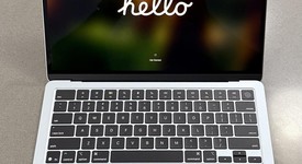 Mint
													MacBook Air 2025 (M4) - 13" - Apple M4, Sky Blue, 256 GB, 16 GB, photo 2 of 18