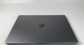 Good
													MacBook Pro 2021 - 16" - Apple M1 Pro 10-core, Gray, 512 GB, 32 GB, photo 5 of 8