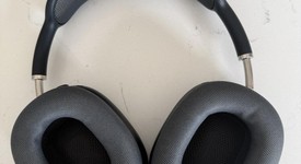 Used
													Apple AirPods Max USB-C - Midnight, photo 4 of 9