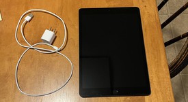 Good
													Apple iPad 7th Gen - Wi-Fi, Gray, 128 GB, A2197, photo 3 of 6