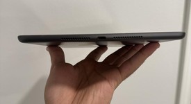 Good
													Apple iPad 9th Gen - Unlocked, Gray, 64 GB, A2603, photo 5 of 10