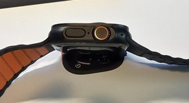 Mint
													Apple Watch Ultra 3 49mm - Unlocked, Black, A3281, photo 2 of 10