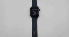 Fair
													Apple Watch SE 2nd Gen 44mm - Unlocked, Midnight, A2727 - Cellular, Aluminum, photo 1 of 5