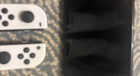 Mint
													Nintendo Switch - OLED - White, 64 GB, photo 5 of 6