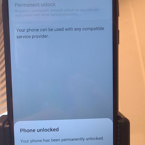 Samsung Galaxy A21 - Unlocked, Black, 32 GB, 3 GB