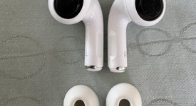 Used
													Apple AirPods Pro 2nd Gen - USB-C, photo 5 of 5