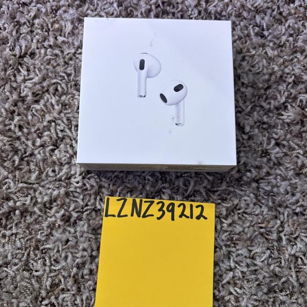 Apple AirPods 3rd Gen - MagSafe Case