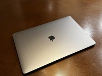 MacBook Pro 2019 - 16"