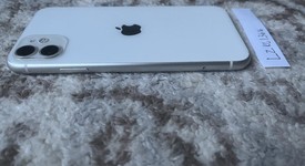 Fair
													Apple iPhone 11 - Unlocked, White, 64 GB, A2111, photo 4 of 7