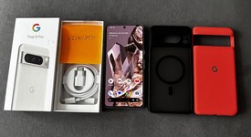 Mint
													Google Pixel 8 Pro - Unlocked, Porcelain, 128 GB, 12 GB, G1MNW, mmWave 5G, photo 1 of 9