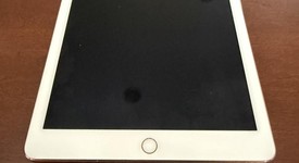 Good
													Apple iPad Pro 9.7" - Wi-Fi, Rose Gold, 128 GB, A1673, photo 1 of 11
