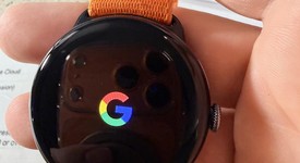 Mint
													Google Pixel Watch 4 - T-Mobile, Moonstone, 45mm, LTE, photo 4 of 7