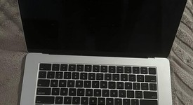 Good
													MacBook Air 2023 - 15" - Apple M2, Silver, 2 TB, 16 GB, photo 3 of 9