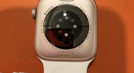 Good
													Apple Watch Series 10 42mm - Unlocked, Rose Gold, A3001 - Cellular, Aluminum, photo 5 of 8