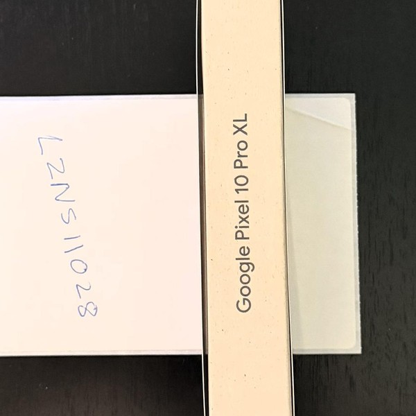 Google Pixel 10 Pro XL - Unlocked, 256 GB, Moonstone, GUL82