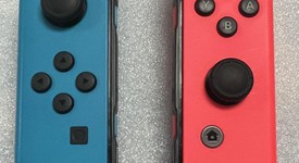 Good
													Nintendo Switch - OLED - Red & Blue, 64 GB, photo 4 of 11
