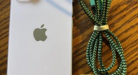 Mint
													Apple iPhone 14 - Unlocked, Purple, 128 GB, A2649, photo 2 of 12