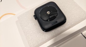 Mint
													Apple Watch SE 2nd Gen 40mm - Midnight, A2722 - GPS, Aluminum, photo 4 of 12