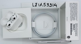 Used
													Apple AirPods 3rd Gen - MagSafe Case, photo 4 of 8