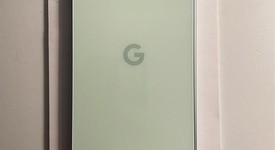 Good
													Google Pixel 9 - Unlocked, Wintergreen, 128 GB, 12 GB, G2YBB, photo 4 of 4