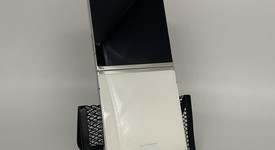 Mint
													Samsung Galaxy Z Flip5 - Unlocked Non-US, Cream, 256 GB, 8 GB, SM-F731B, photo 3 of 8