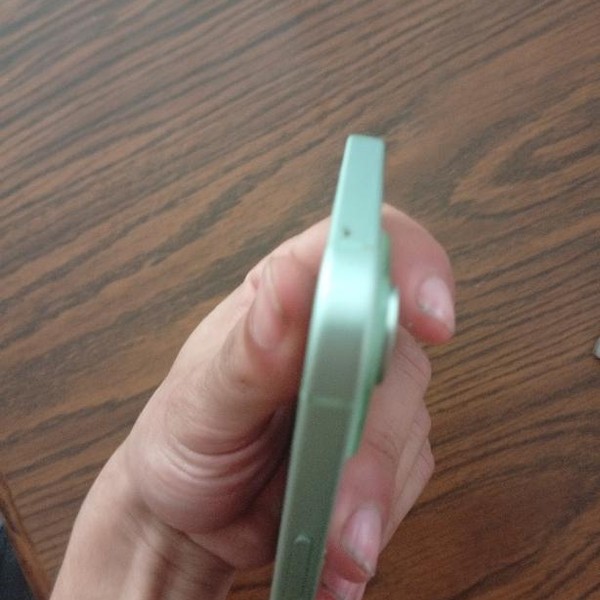 Apple iPhone 15 - Unlocked, 128 GB, Green, A2846