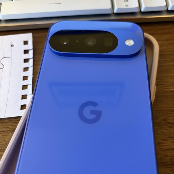 Google Pixel 10 - Unlocked, 128 GB, Indigo, GLBW0