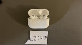 Used
													Apple AirPods Pro 2nd Gen - Lightning, photo 1 of 3