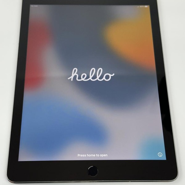 Apple iPad Air 2 - Unlocked, 32 GB, Gray