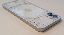 Good
													Nothing Phone (1) - Unlocked, White, 256 GB, 8 GB, A063, photo 3 of 5