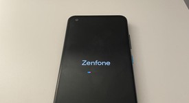 Fair
													ASUS Zenfone 8 - Unlocked, Black, 256 GB, 8 GB, photo 2 of 4