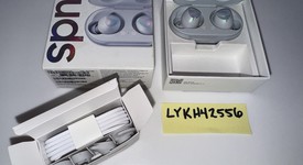 Used
													Samsung Galaxy Buds - White, SM-R170, photo 4 of 5