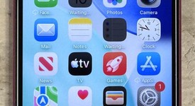 Fair
													Apple iPhone SE 3rd Gen 2022 - Unlocked, Red, 256 GB, A2595, photo 1 of 13