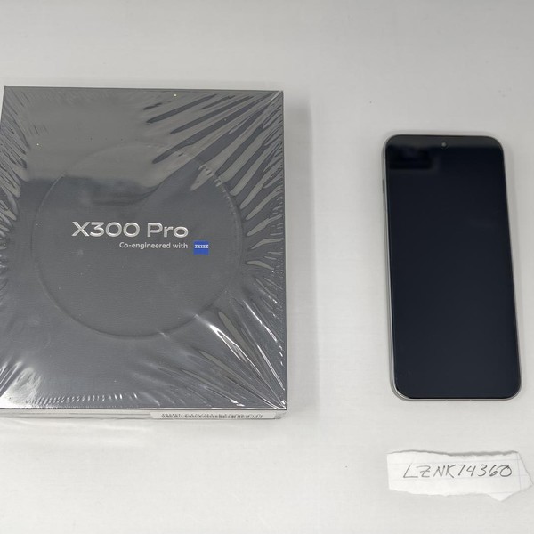 Vivo X300 Pro - Unlocked Non-US, 512 GB, Dune Brown, 16 GB