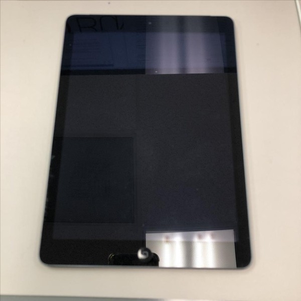 Apple iPad Air - Unlocked, 16 GB, Gray