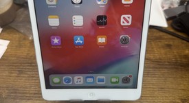 Good
													Apple iPad Mini 2 Retina - Wi-Fi, Silver, 32 GB, photo 4 of 4