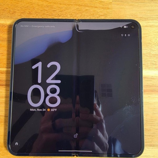 Google Pixel 9 Pro Fold - Unlocked, 256 GB, Obsidian, GGH2X