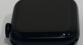 Good
													Apple Watch SE 2nd Gen 40mm - Midnight, A2722 - GPS, Aluminum, photo 4 of 7