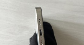 Mint
													Apple iPhone 15 Pro Max - Unlocked, Natural, 256 GB, A2849, photo 6 of 6