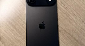 Mint
													Apple iPhone Air - Unlocked, Space Black, 256 GB, A3260, photo 4 of 7