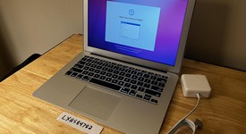 Fair
													MacBook Air 2017 - 13" - I5, Silver, 256 GB, 8 GB, photo 1 of 6