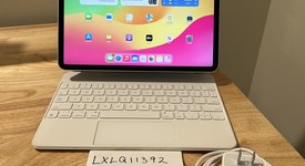 Mint
													Apple iPad Pro 11" 3rd Gen 2021 - Wi-Fi, Silver, 128 GB, photo 1 of 9