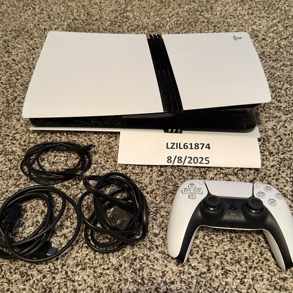 PlayStation 5 Pro (2024) - 2 TB, White