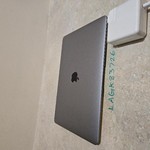 Good MacBook Air 2020 - 13 inch - 256 GB, Gray, 8 GB, Apple M1