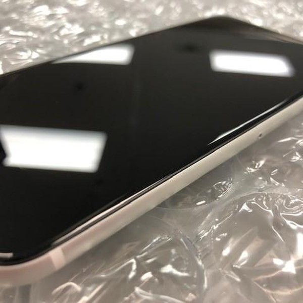 Apple iPhone SE 3rd Gen 2022 - Unlocked, 64 GB, Starlight, A2595