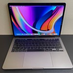 Good MacBook Pro 2020 - 13 inch - 512 GB, Gray, 16 GB, Intel Core i7