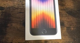 New
													Apple iPhone SE 3rd Gen 2022 - Unlocked, Midnight, 64 GB, A2595, photo 1 of 4