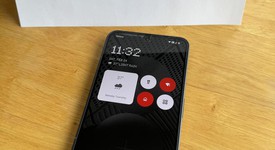 Mint
													Nothing Phone (2) - Unlocked, Gray, 512 GB, 12 GB, photo 2 of 16