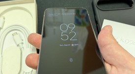 Mint
													Google Pixel 10 Pro XL - Unlocked, Jade, 256 GB, GUL82, photo 3 of 12